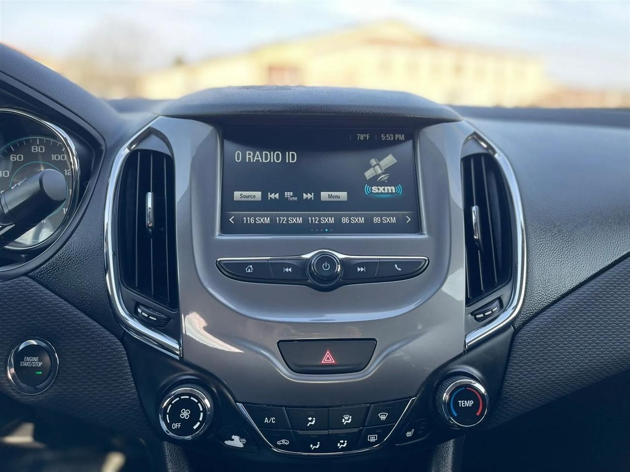 Chevrolet Cruze  2018