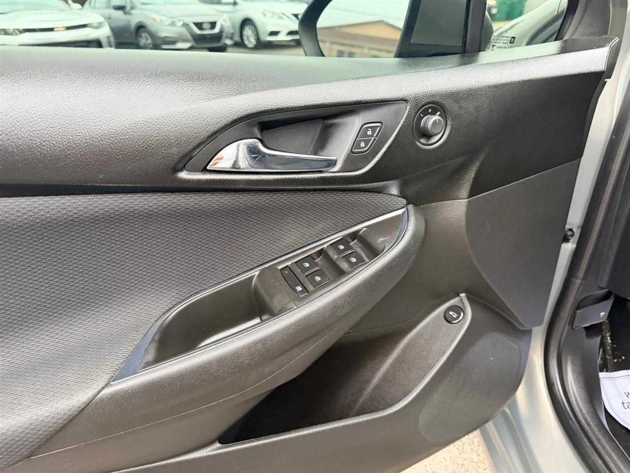 Chevrolet Cruze  2017