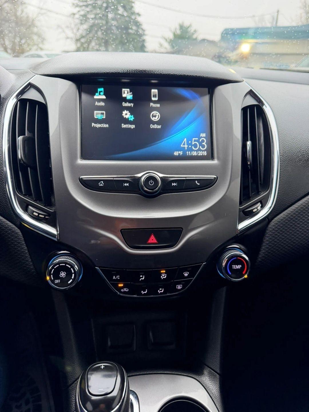 Chevrolet Cruze  2017