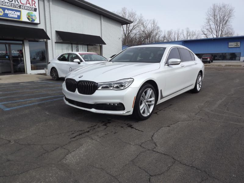2018 BMW 7-Series XI