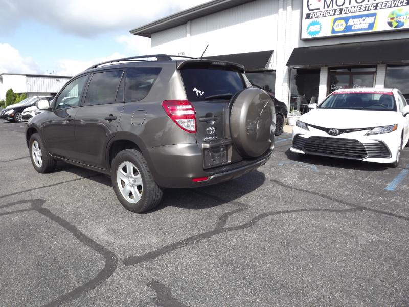 2012 Toyota RAV4 photo 3