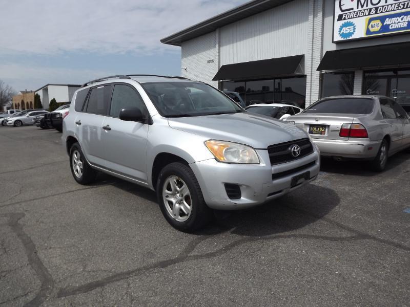 Toyota RAV4  2012