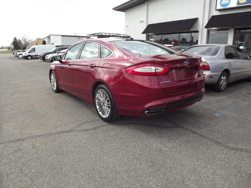 Ford Fusion SE 2013