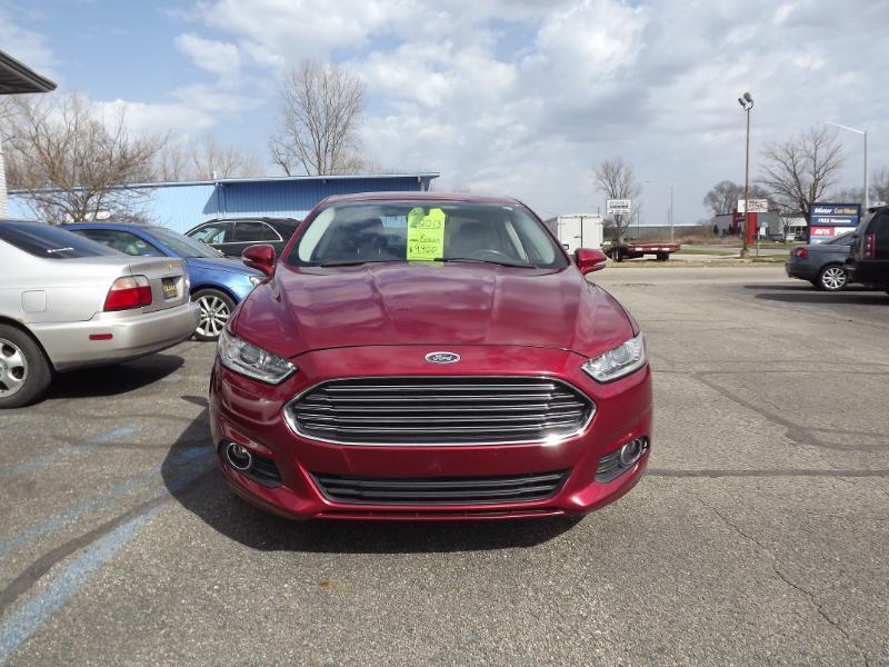 Ford Fusion SE 2013