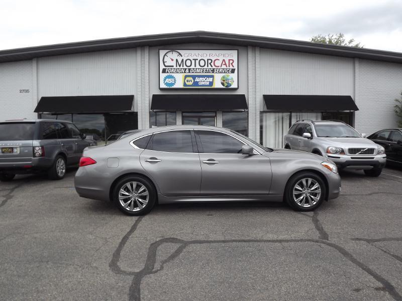 Infiniti M37 4dr Sdn RWD 2013