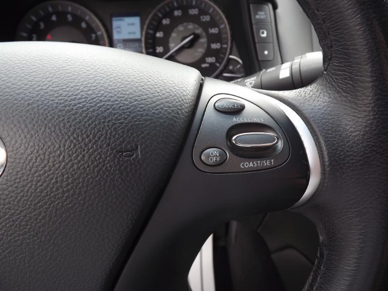 Infiniti M37 4dr Sdn RWD 2013