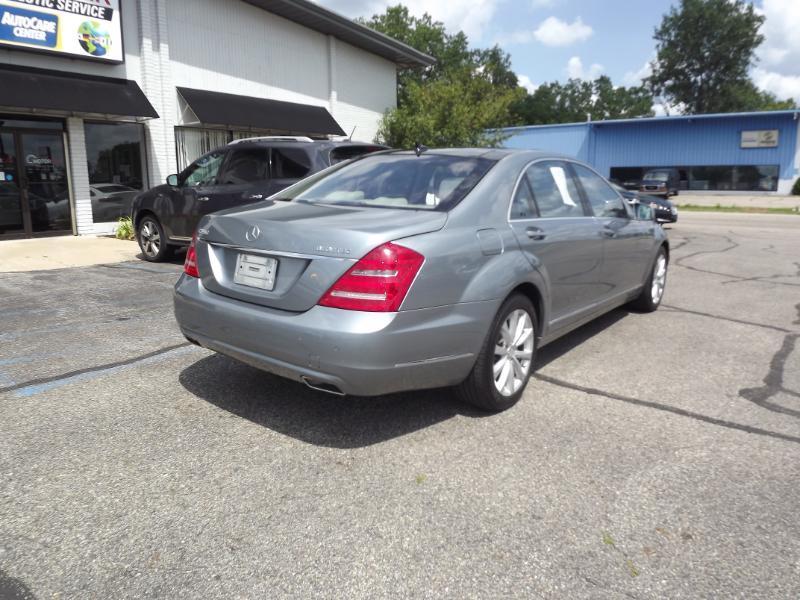 Mercedes-Benz S-Class S350 BLUETEC 2012
