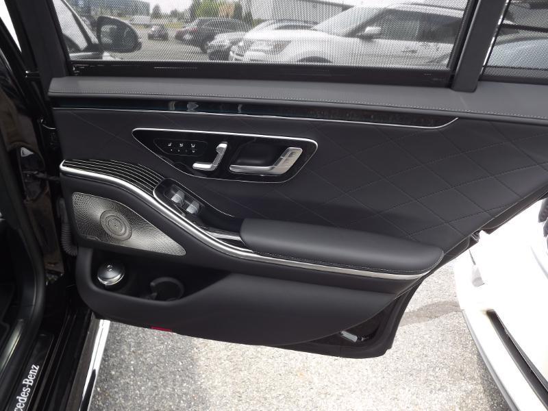 Mercedes-Benz S-Class S580 4MATIC 2023
