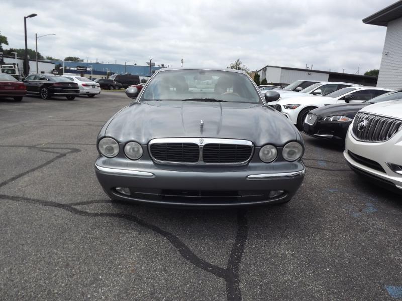Jaguar XJ-Series  2004