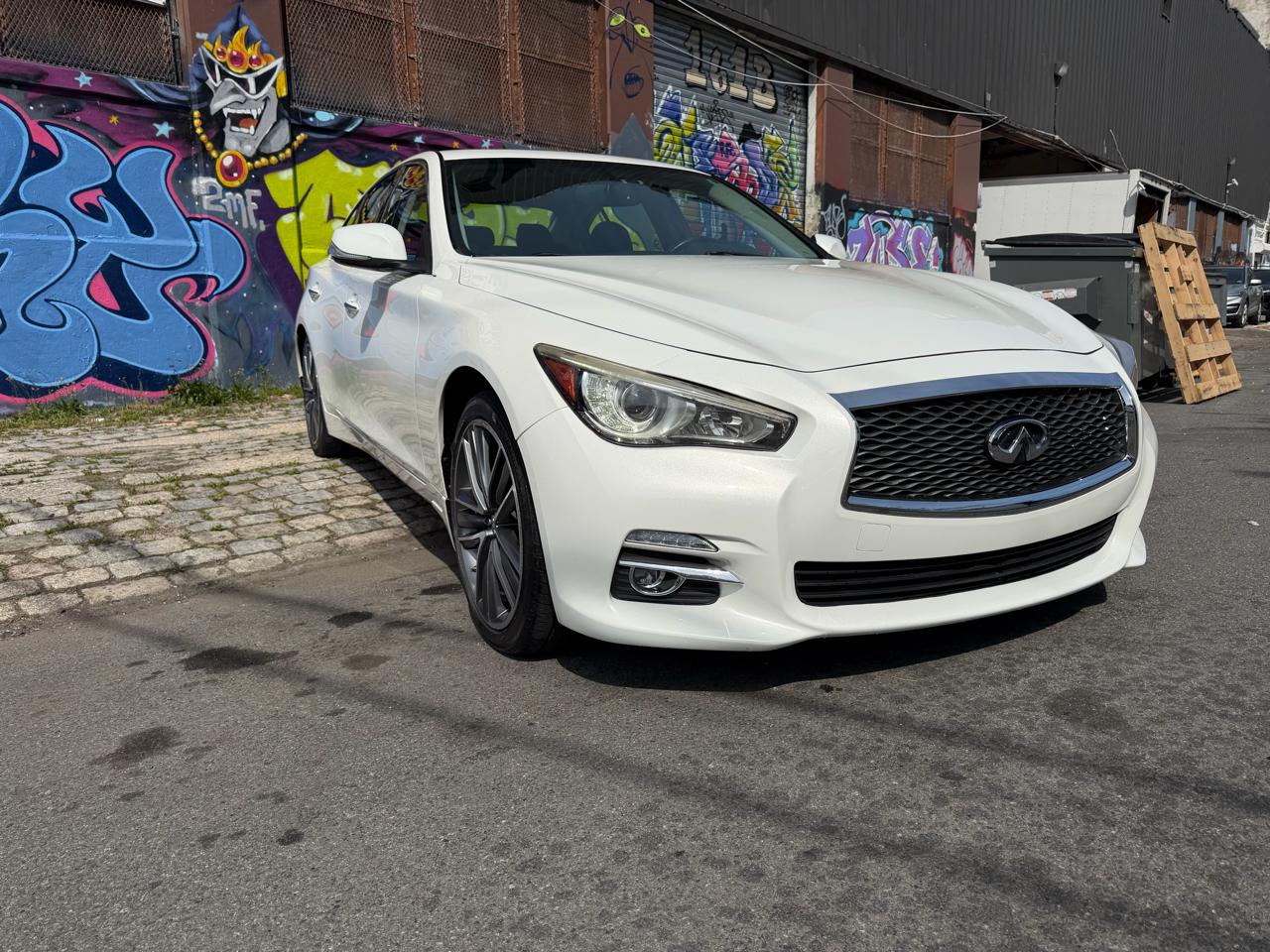 Infiniti Q50 Premium AWD 2014