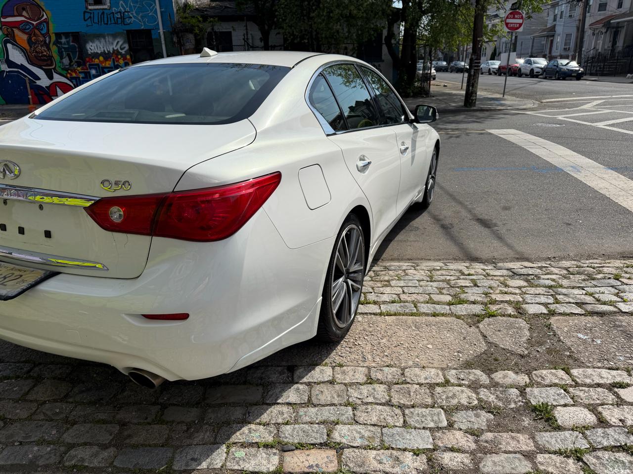 Infiniti Q50 Premium AWD 2014