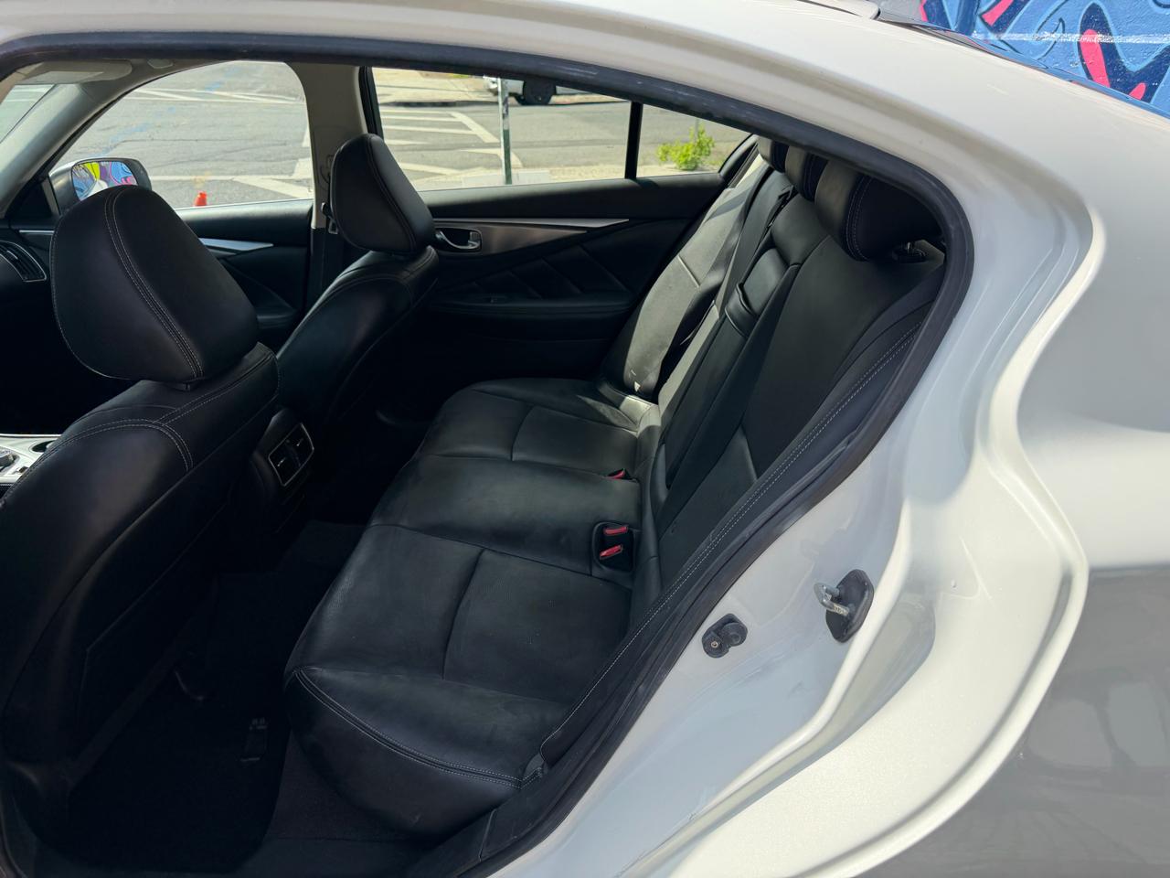 Infiniti Q50 Premium AWD 2014