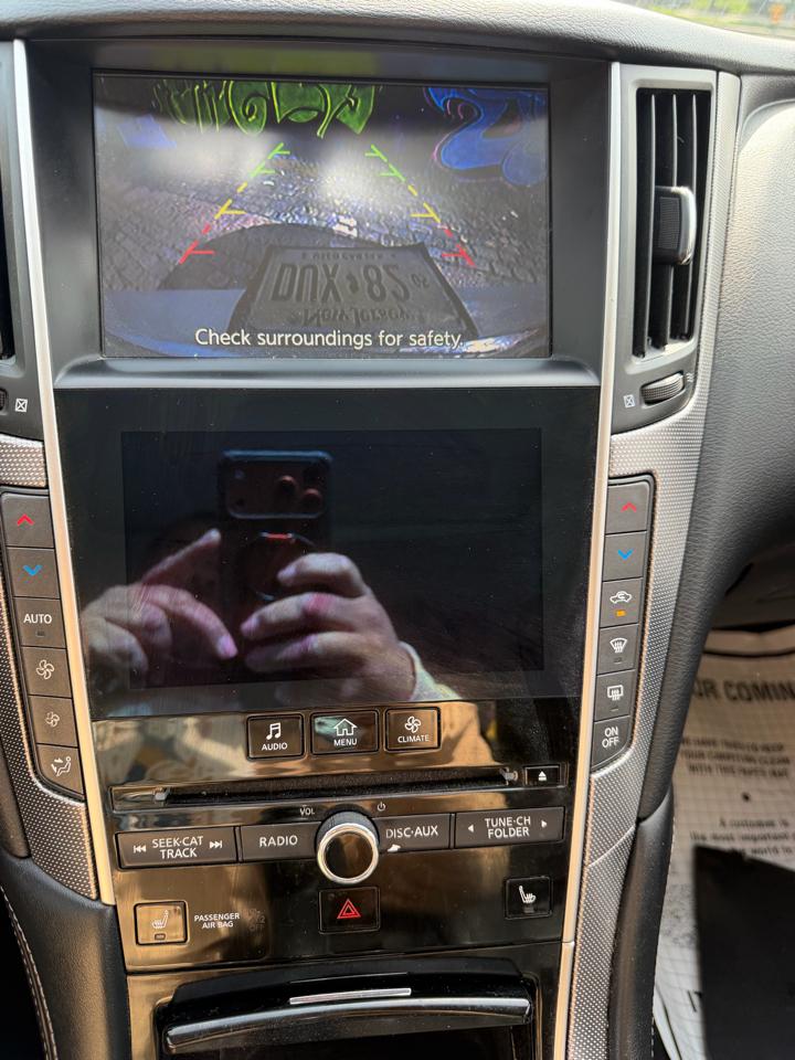 Infiniti Q50 Premium AWD 2014