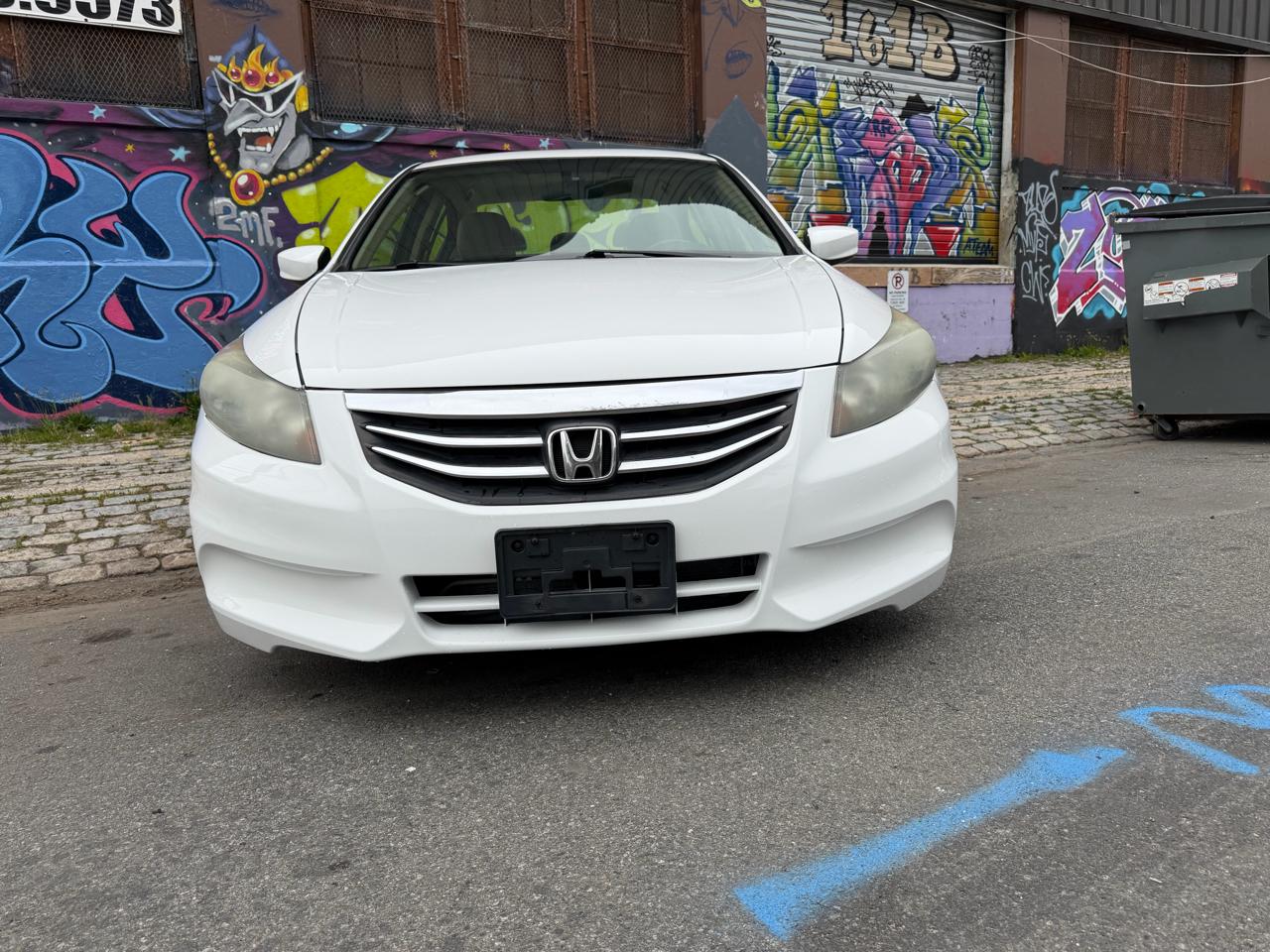 Honda Accord LX-P Sedan AT 2011