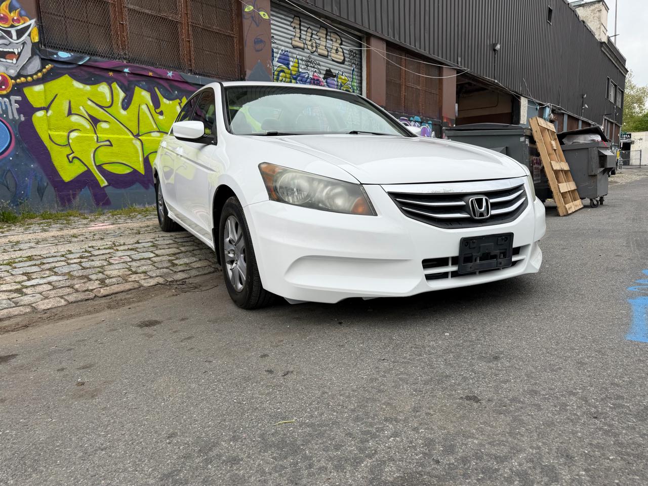Honda Accord LX-P Sedan AT 2011