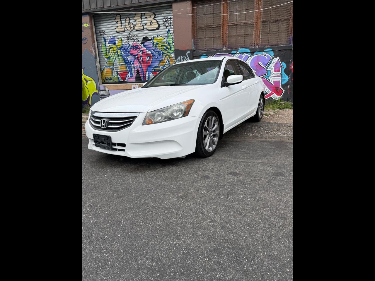 Honda Accord LX-P Sedan AT 2011