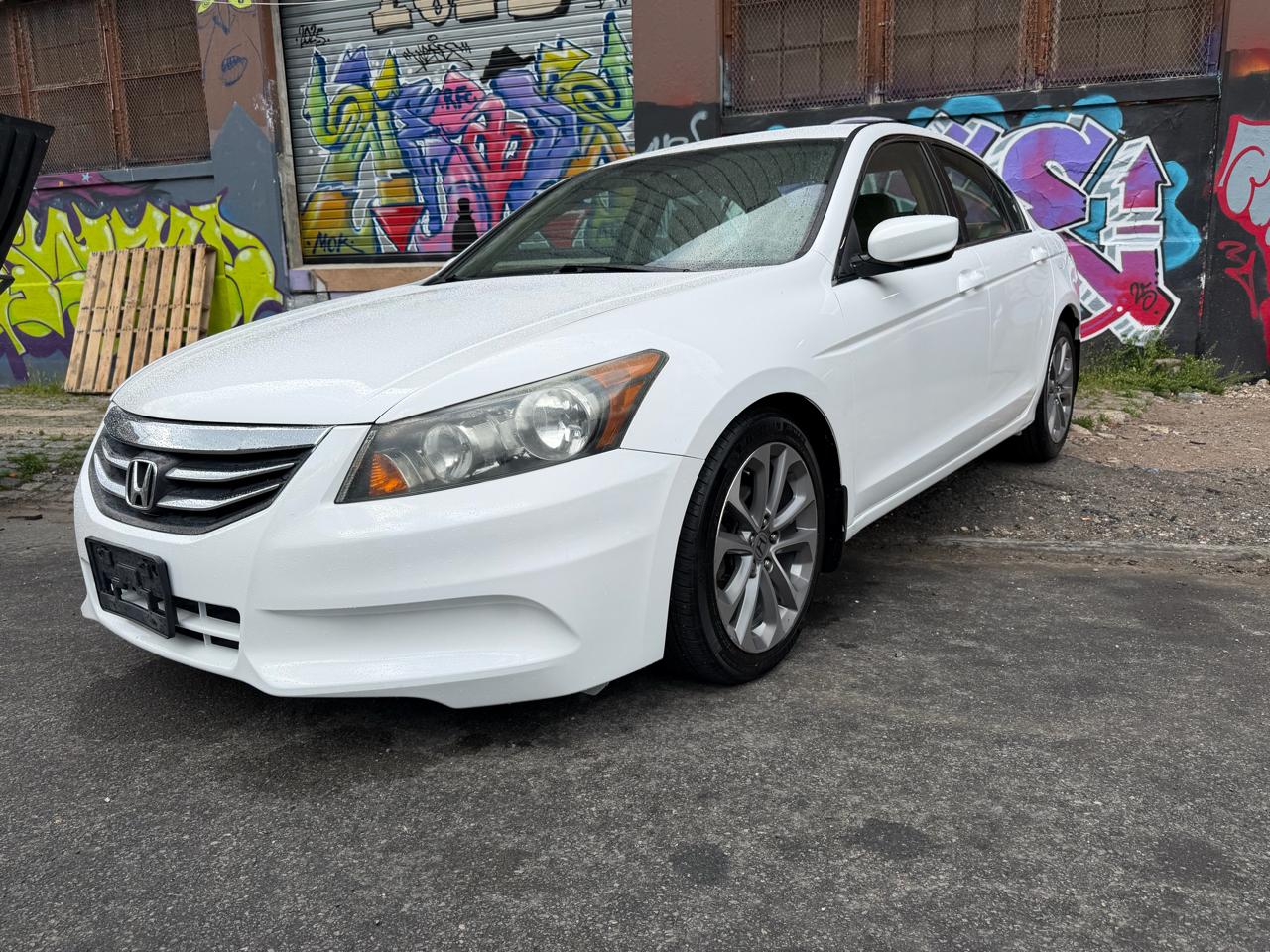 Honda Accord LX-P Sedan AT 2011