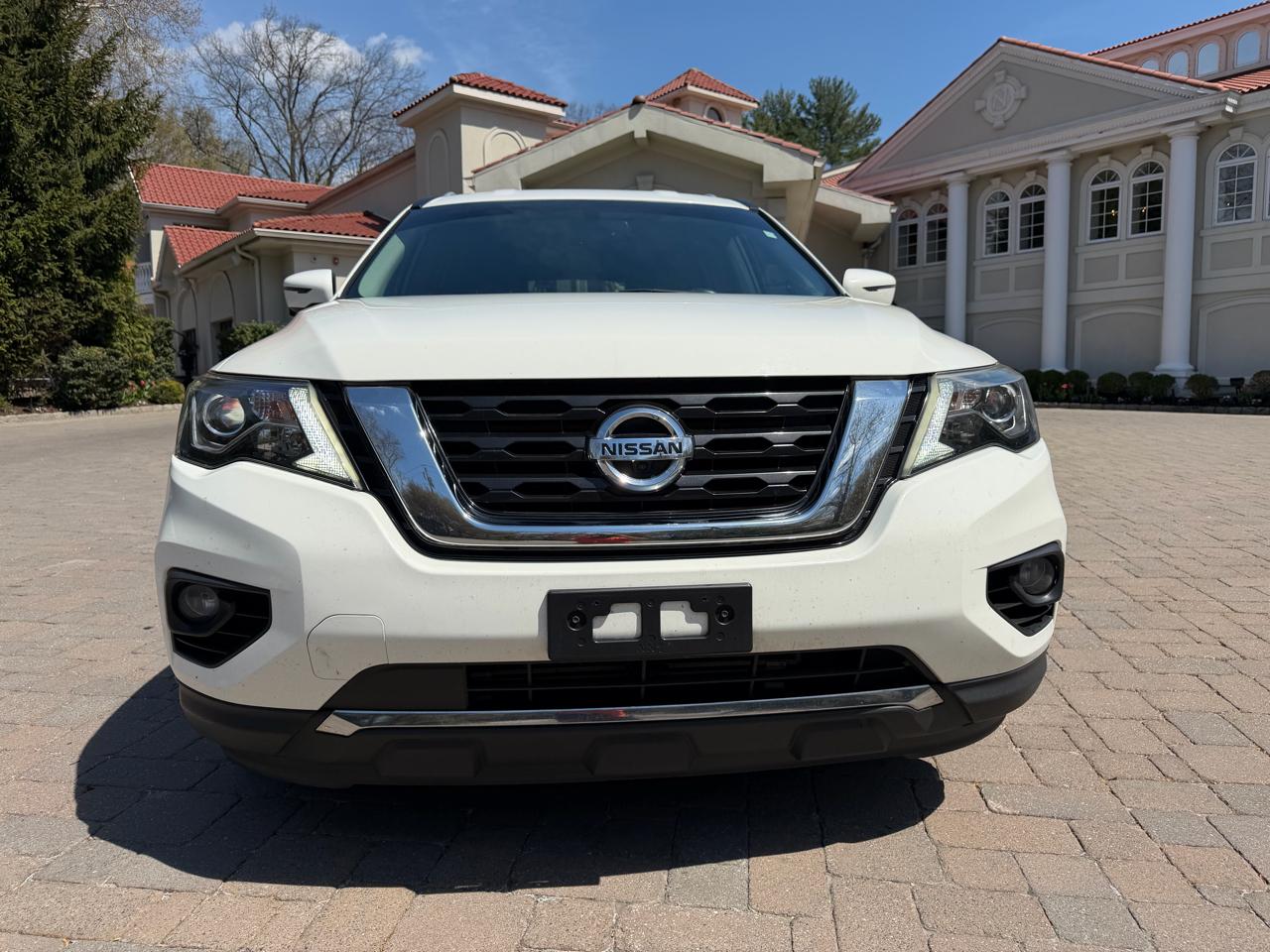 Nissan Pathfinder SL 2020