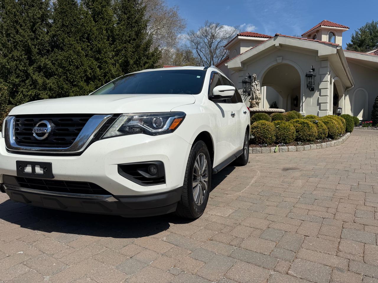 Nissan Pathfinder SL 2020