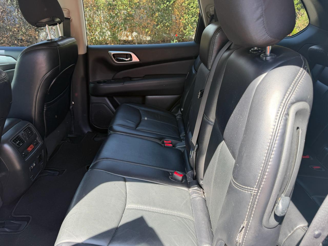 Nissan Pathfinder SL 2020