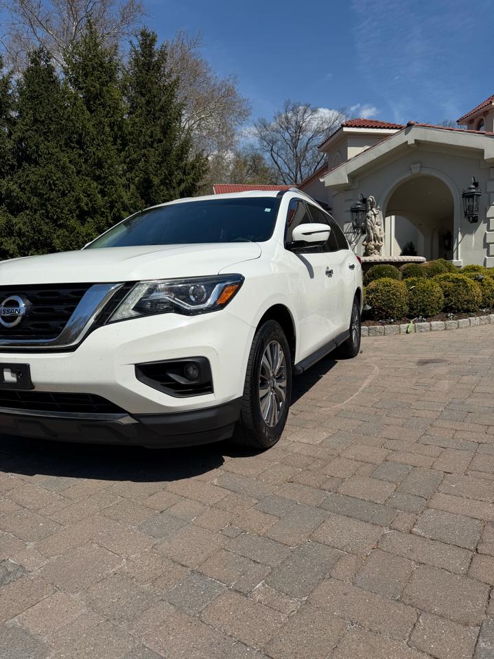 Nissan Pathfinder SL 2020