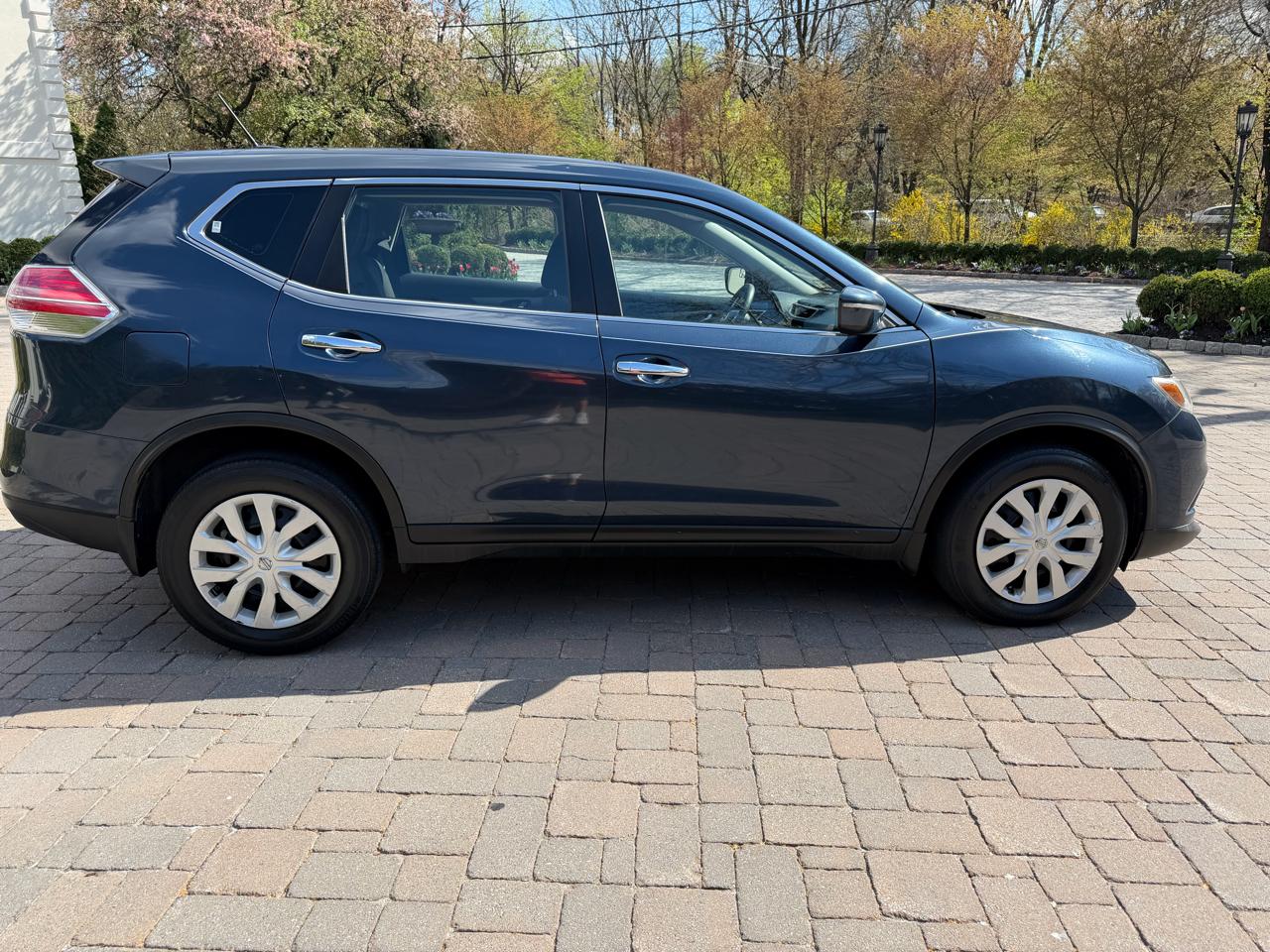 Nissan Rogue SV AWD 2015