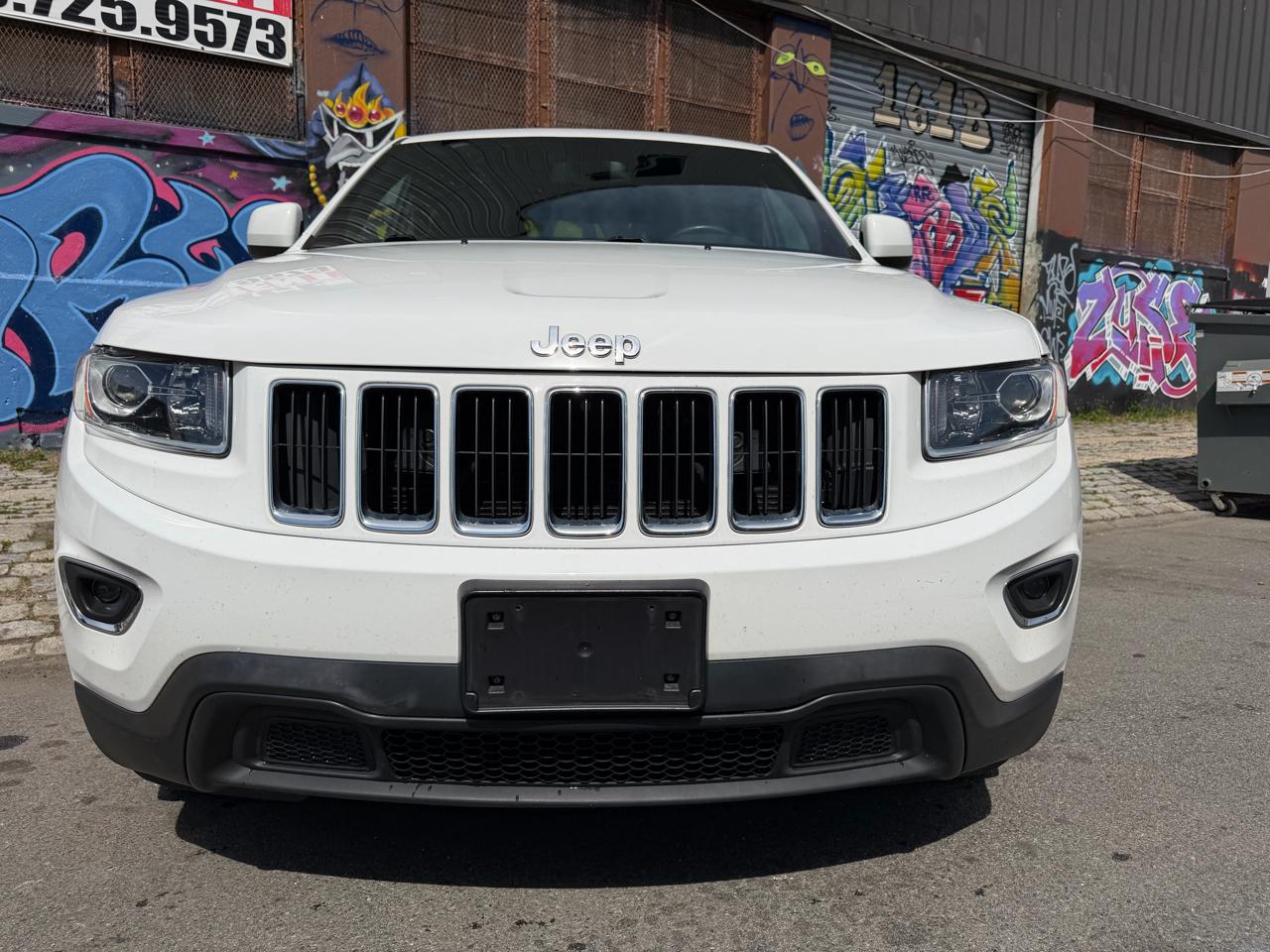 Jeep Grand Cherokee Laredo 4WD 2015