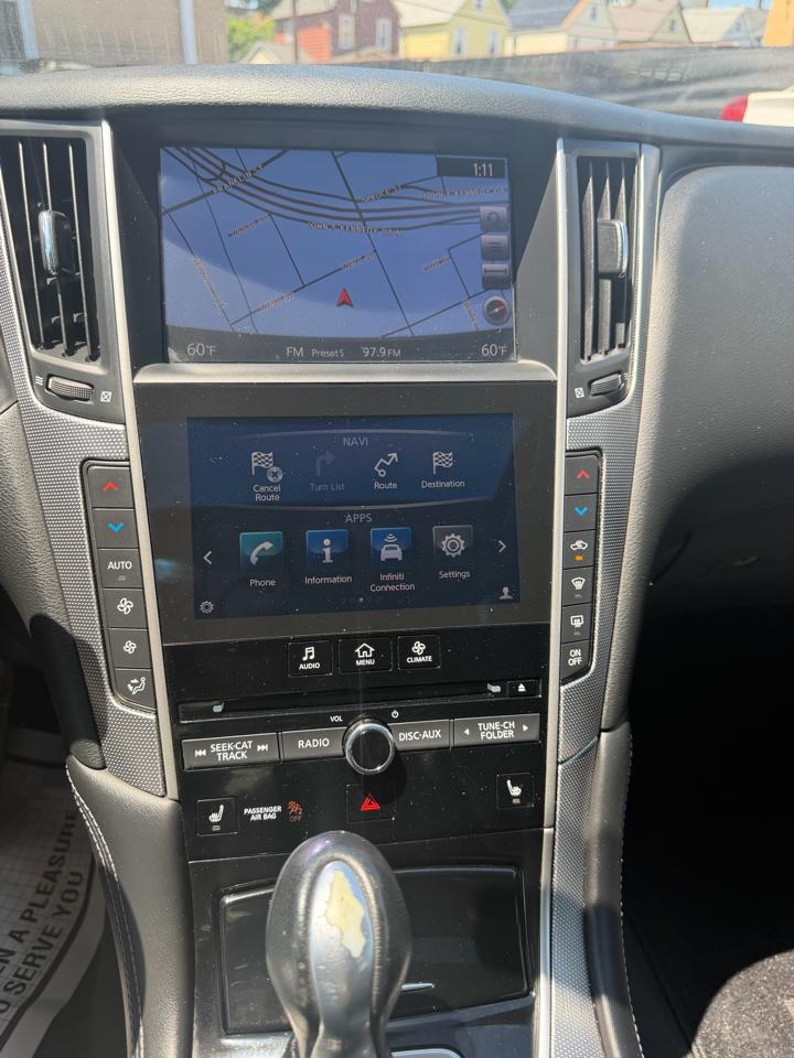 Infiniti Q50 Base AWD 2015
