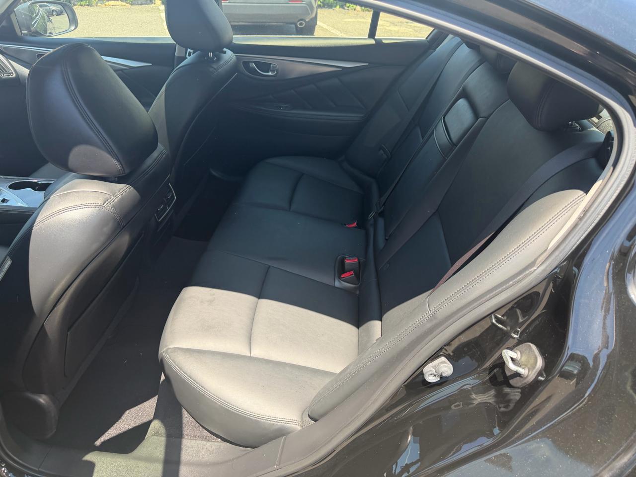 Infiniti Q50 Base AWD 2015