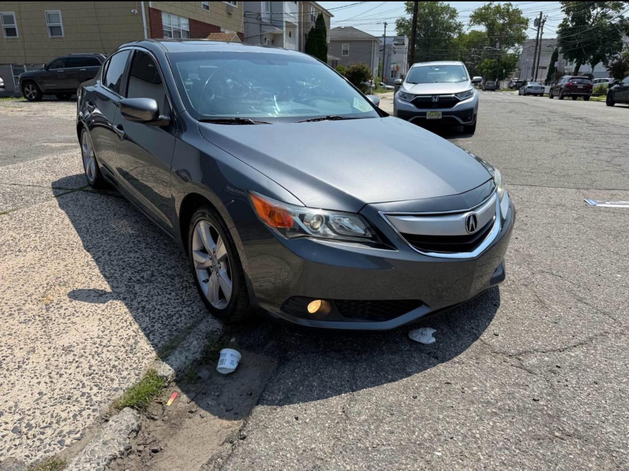 Acura ILX 5-Spd AT w/ Technology Package 2014