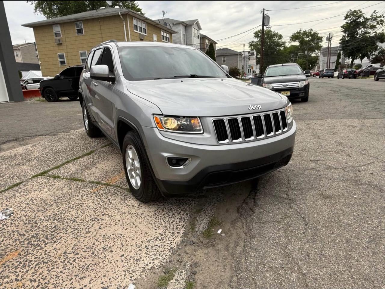 Jeep Grand Cherokee Laredo 4WD 2014