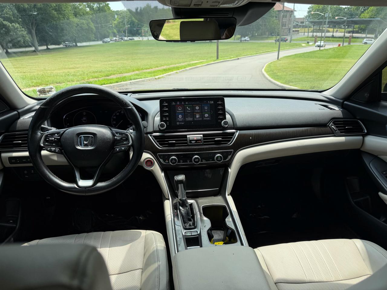 Honda Accord Touring 4D Sedan 1.5L at 2018
