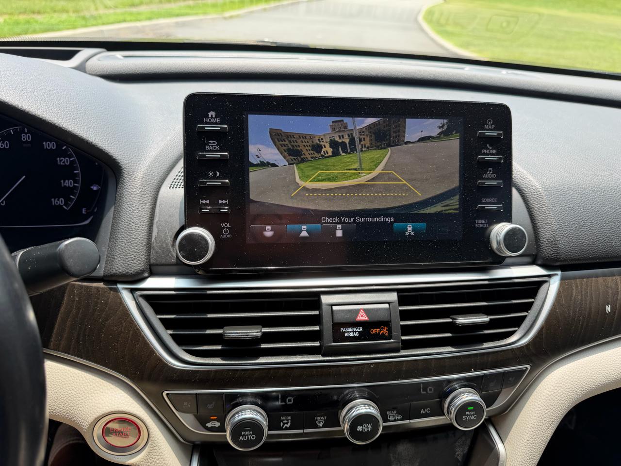 Honda Accord Touring 4D Sedan 1.5L at 2018