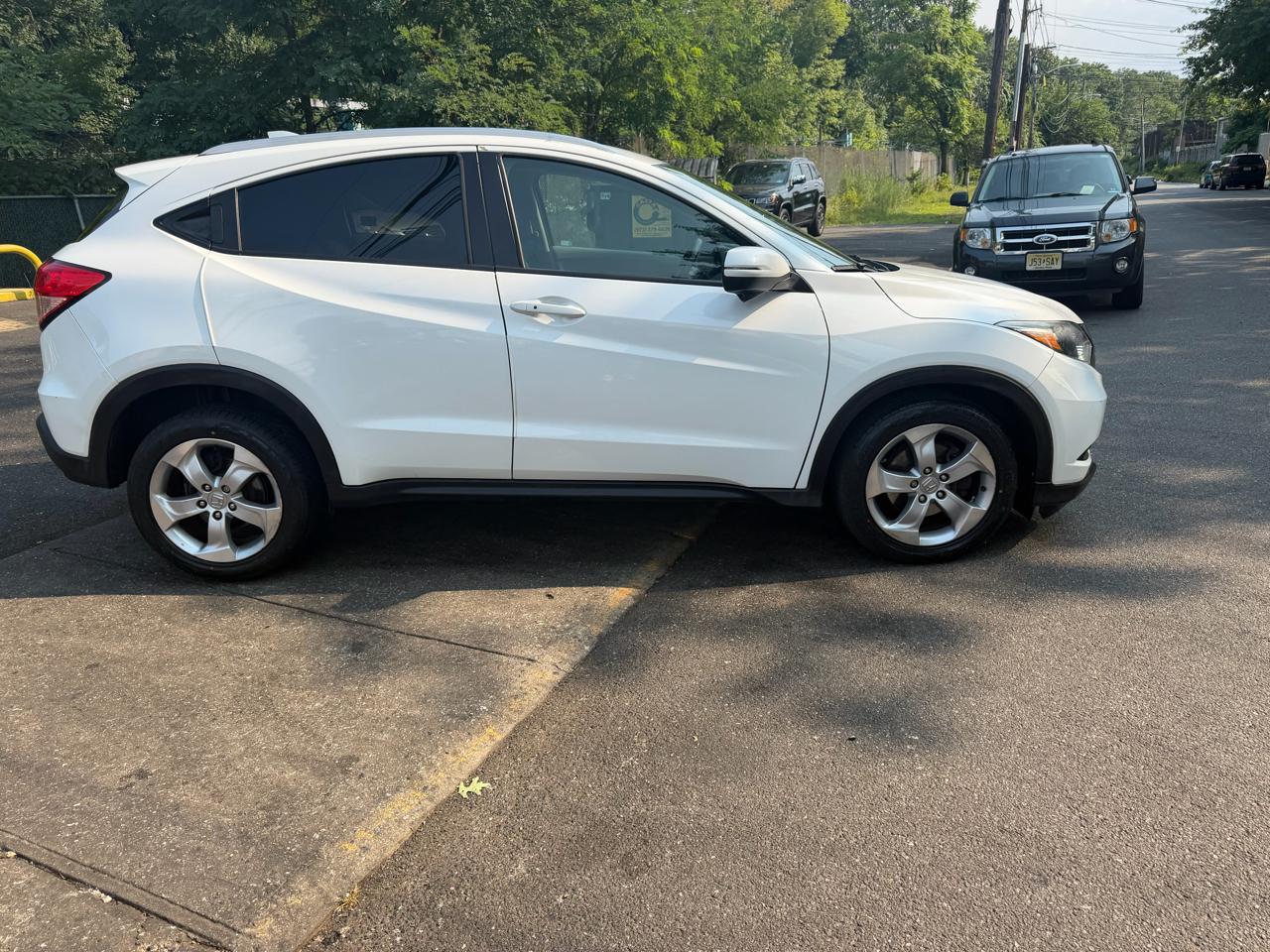 Honda HR-V EX-L w/Navigation 4WD CVT 2016