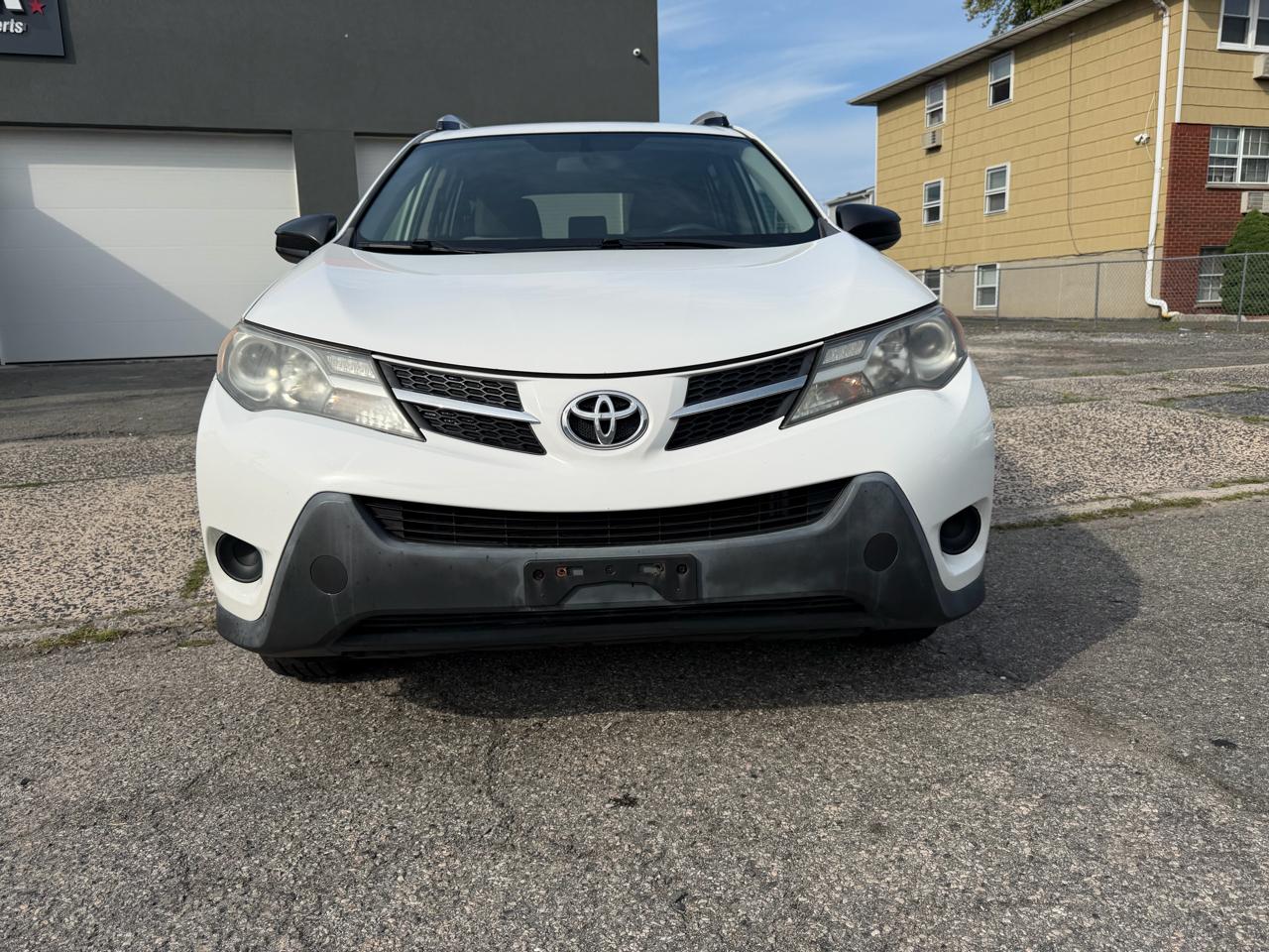 Toyota RAV4 LE AWD 2014