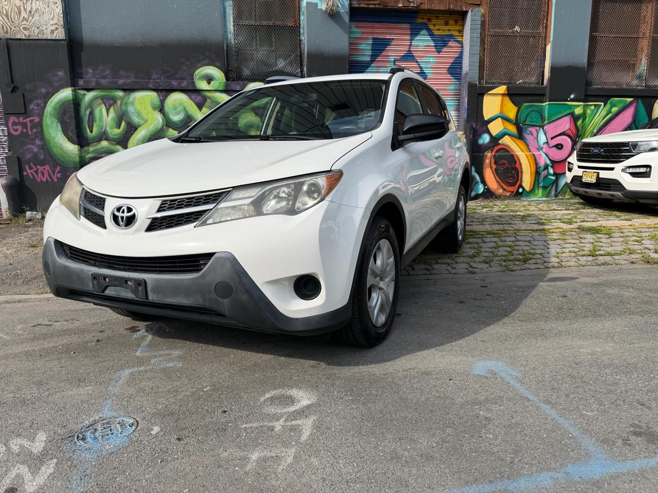 Toyota RAV4 LE AWD 2014