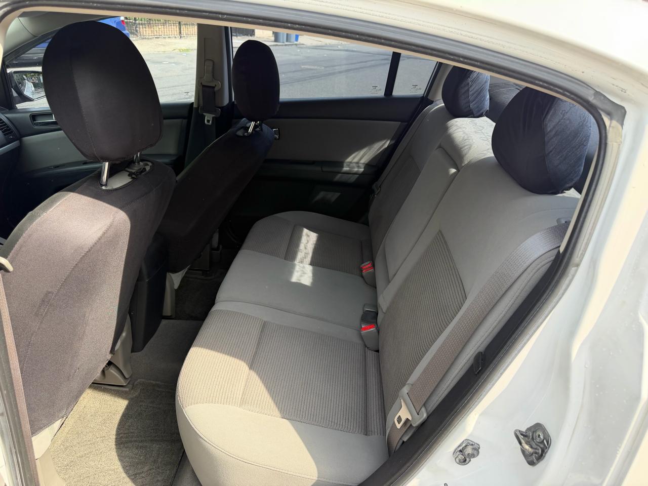 Nissan Sentra 2.0 SL 2010