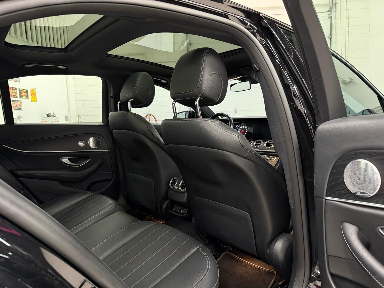 Mercedes-Benz E-Class E300 Luxury 4MATIC Sedan 2019