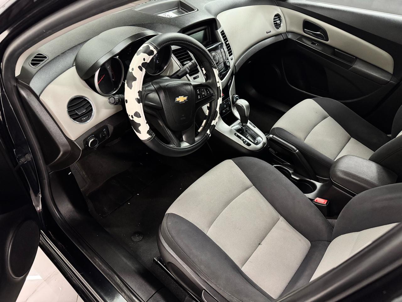 Chevrolet Cruze LS Auto 2014