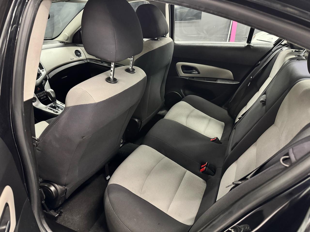 Chevrolet Cruze LS Auto 2014