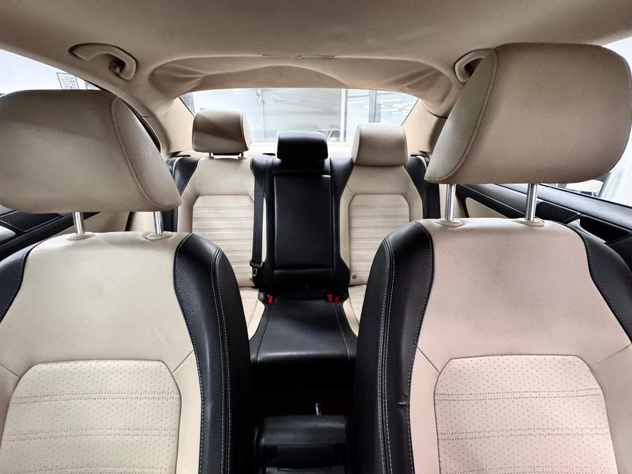 Volkswagen Jetta SEL PZEV 2013