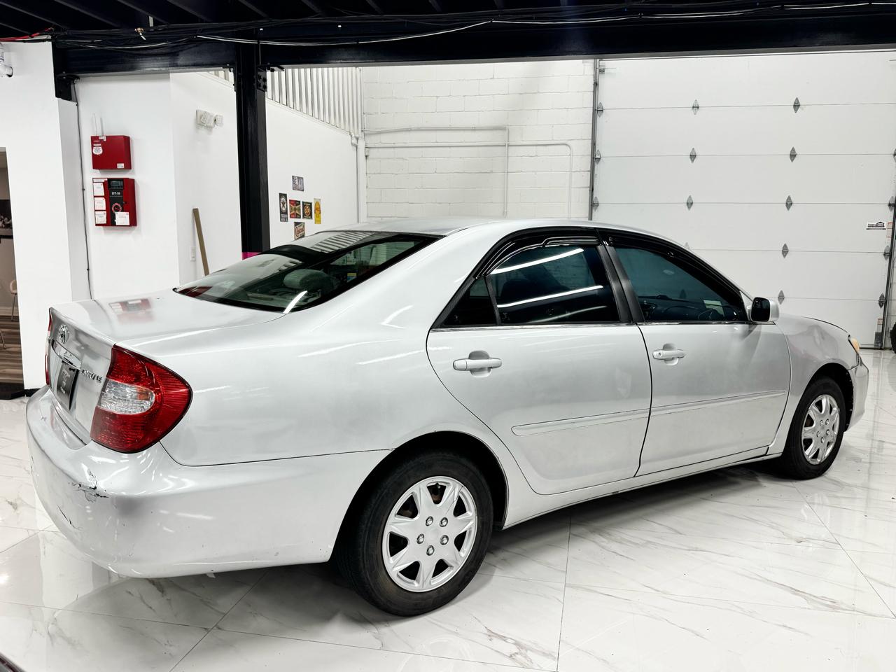 Toyota Camry Standard 2004
