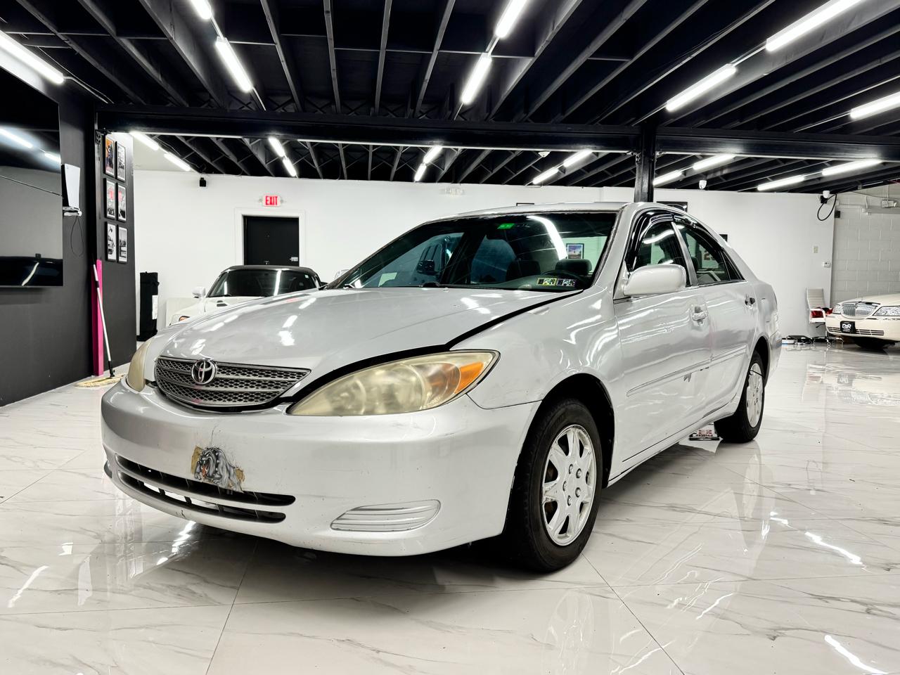 2004 Toyota Camry Standard
