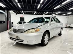 2004 Toyota Camry 