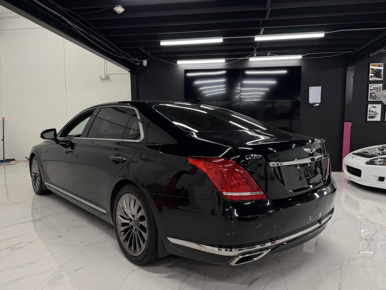 Genesis G90 Ultimate 2017