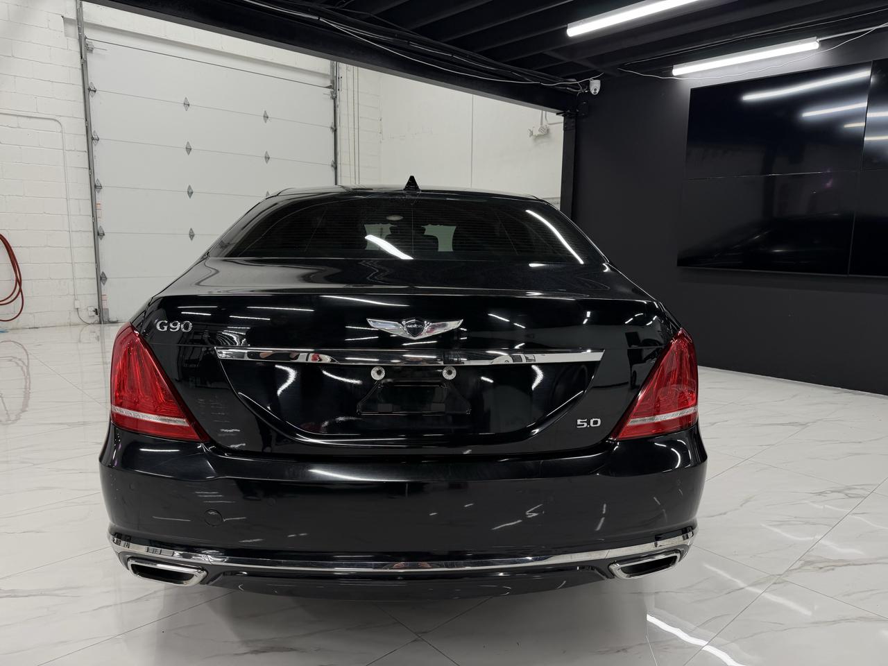 Genesis G90 Ultimate 2017