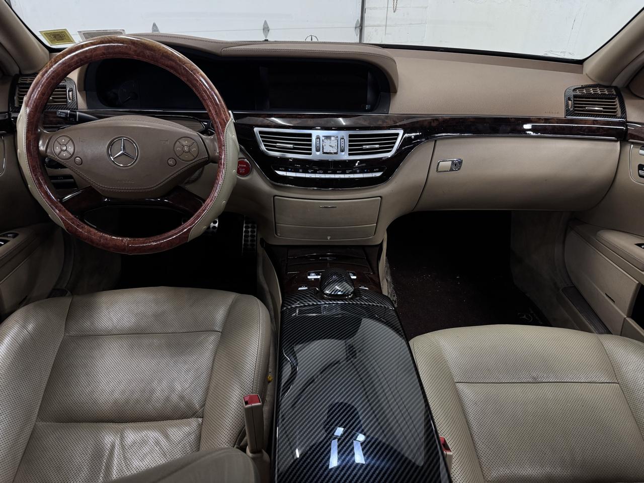 Mercedes-Benz S-Class S550 2013