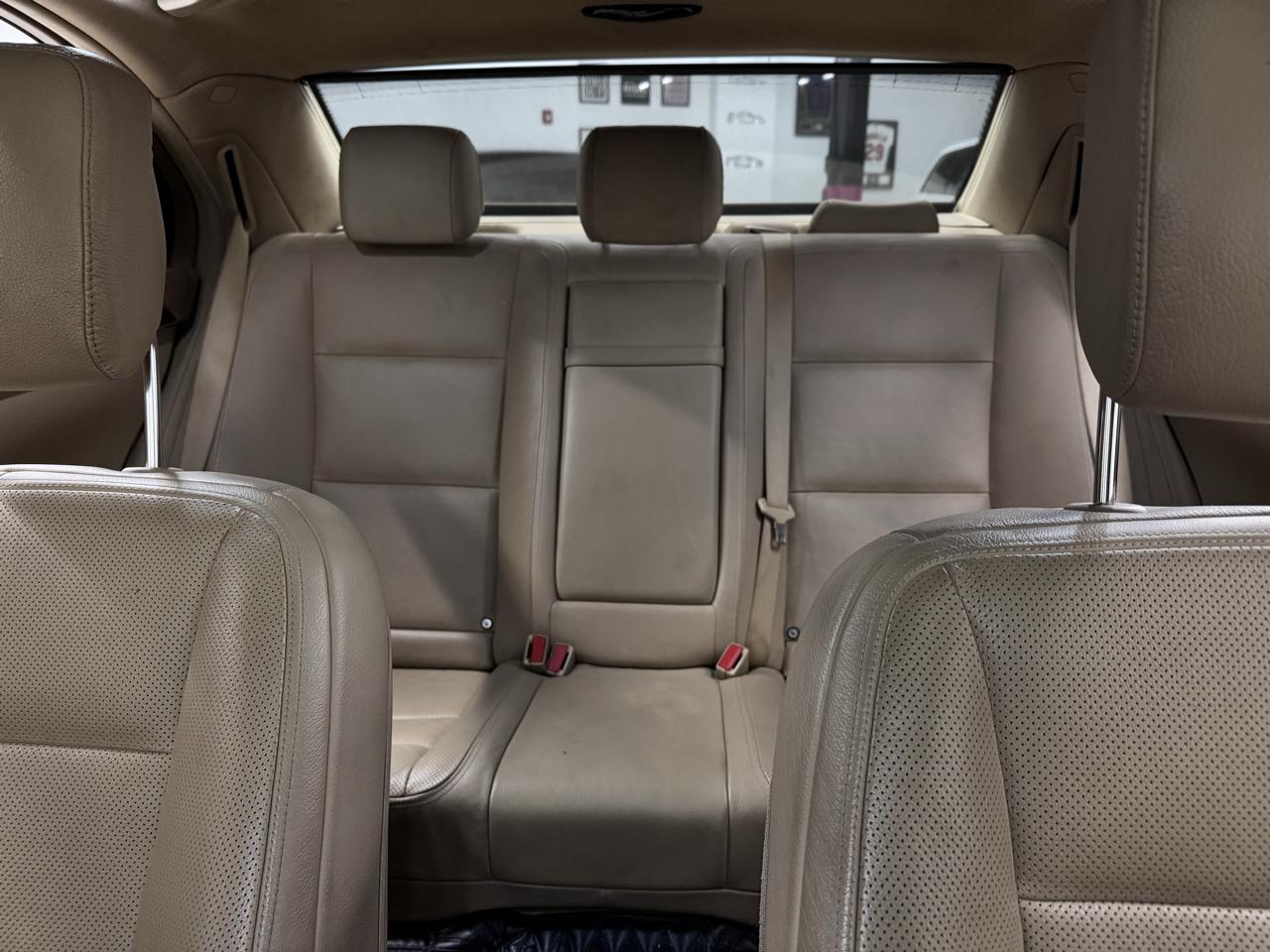 Mercedes-Benz S-Class S550 2013