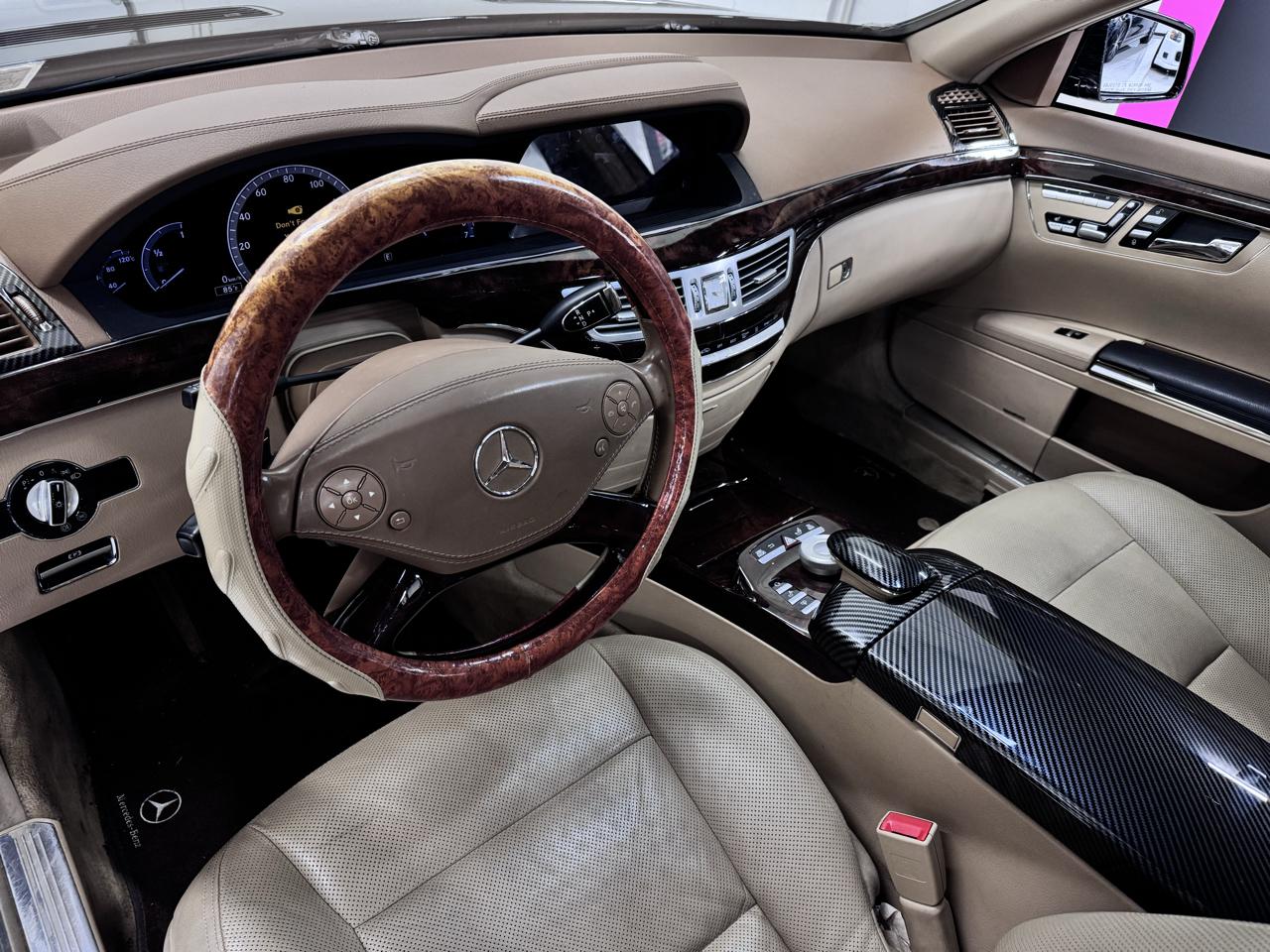 Mercedes-Benz S-Class S550 2013