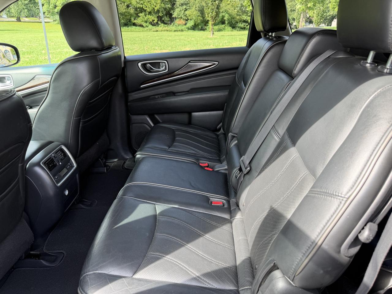 Infiniti JX AWD 2013